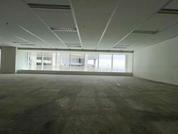 Singapore Land Tower (D1), Office #459580941